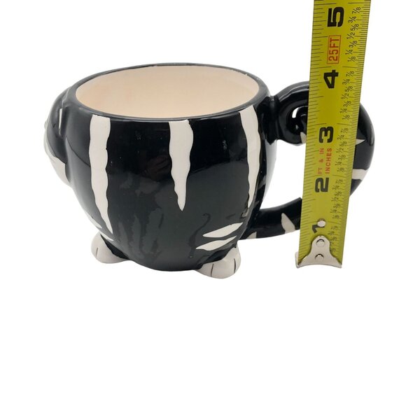 Pier 1 Imports 3D Chubby Cat Mug Hand-Painted Dolomite Footed Tail Handle - Picture 9 of 10